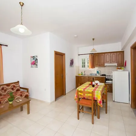 Dimitra Apartment *