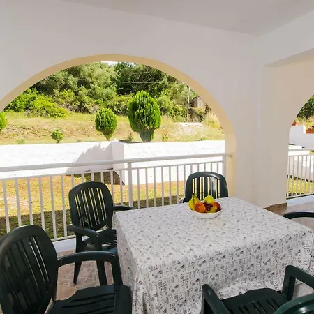 Apartment Dimitra Agios Georgios Pagon