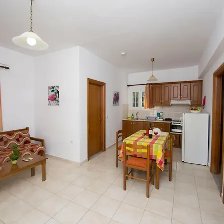 Apartment Dimitra Agios Georgios Pagon