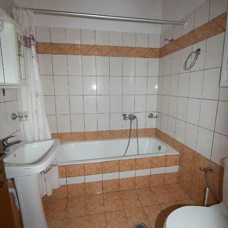 Dimitra Apartment Agios Georgios Pagon