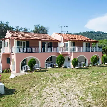 Dimitra Apartment *